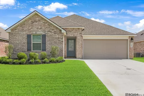 7796 Joe Lynn Trl, Denham Springs, LA 70726