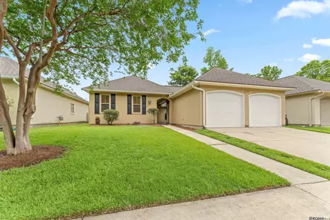 9329 Boone Dr, Baton Rouge, LA 70810