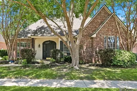 753 Wordsworth Dr, Baton Rouge, LA 70810
