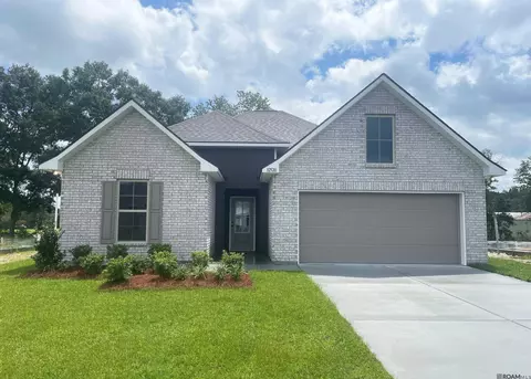 32520 White Bloom Ln, Walker, LA 70785