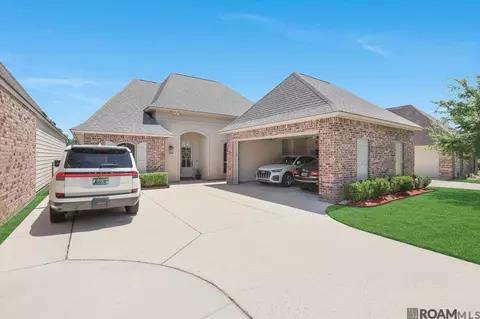 8161 Seville Ct, Baton Rouge, LA 70820