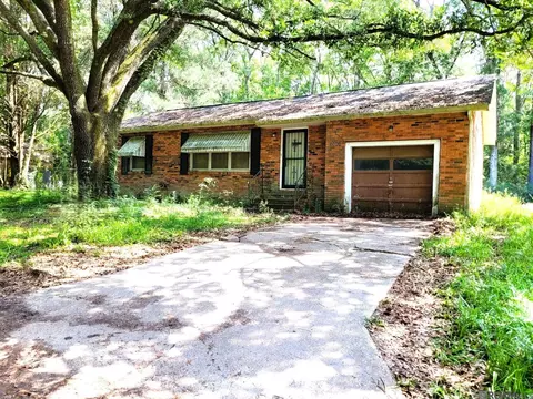 3808 Cooks Ln, Jackson, LA 70748