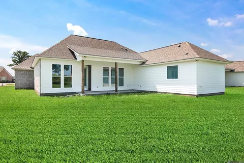 4825 Pointe Prospect Dr, Oscar, LA 70762 photo 6