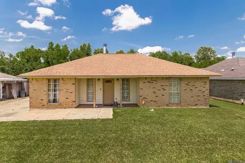 1819 Saul Ave, Zachary, LA 70791
