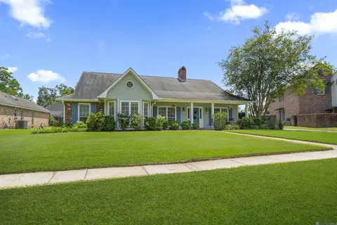 3020 Lockefield Dr, Baton Rouge, LA 70816