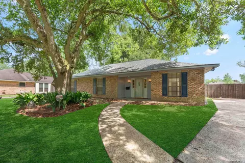 16945 Ticonderoga Ave, Baton Rouge, LA 70817