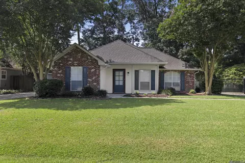 9124 Gary Dr, Denham Springs, LA 70726