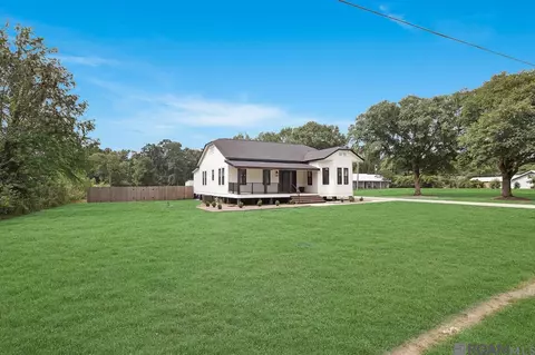 12300 Clanton Dr, Walker, LA 70785 photo 4