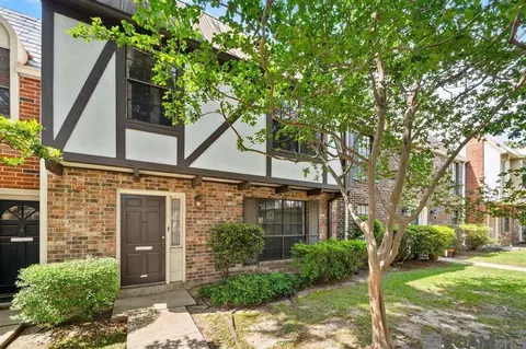 10111 Jefferson Hwy # 37, Baton Rouge, LA 70809
