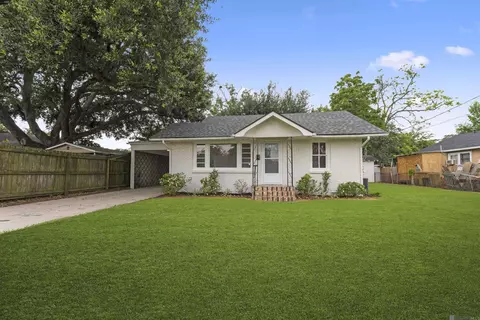 1019 N Coolidge Ave, Gonzales, LA 70737