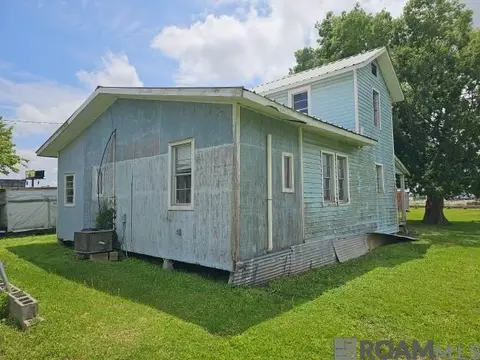 Other - 208 Bowman St, Berwick, LA 70342 photo 4 of 11