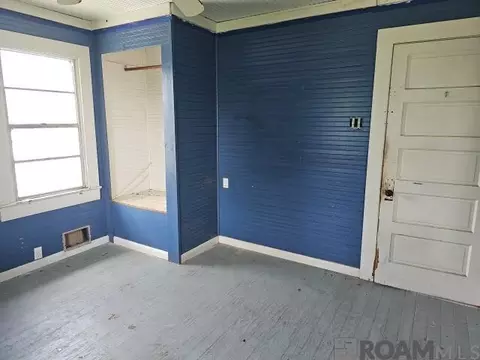 Bedroom - 208 Bowman St, Berwick, LA 70342 photo 3 of 3