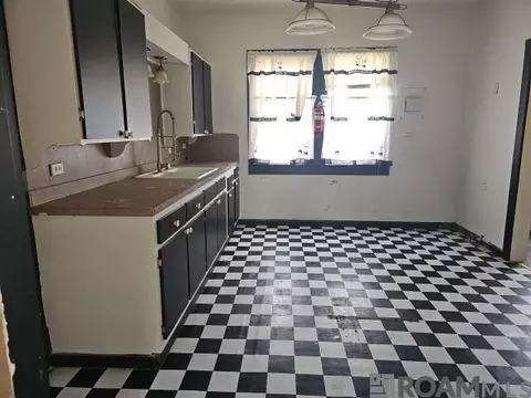 Kitchen - 208 Bowman St, Berwick, LA 70342 photo 2 of 2