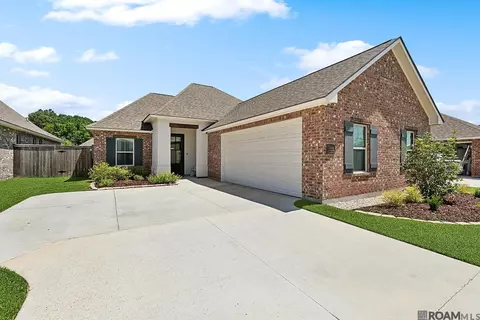 36400 Belle Reserve Ave, Geismar, LA 70734