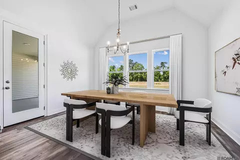 Dining - 14641 Carroll Ave, Walker, LA 70785 photo 1 of 2