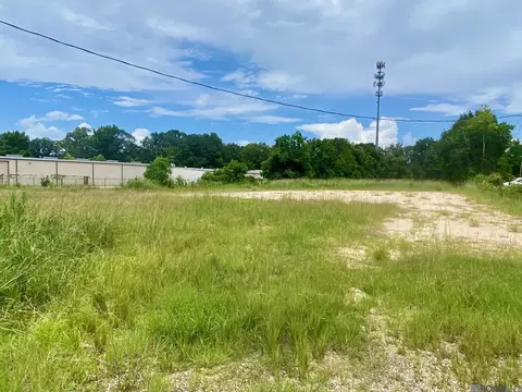 9981 Main St, Zachary, LA 70791