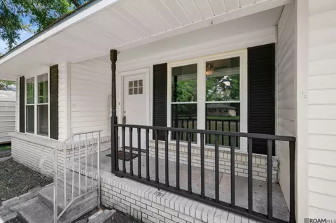 45015 Fontenot Rd, Saint Amant, LA 70774