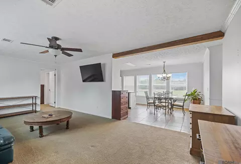 23611 Riley Rd, Pride, LA 70770 photo 6