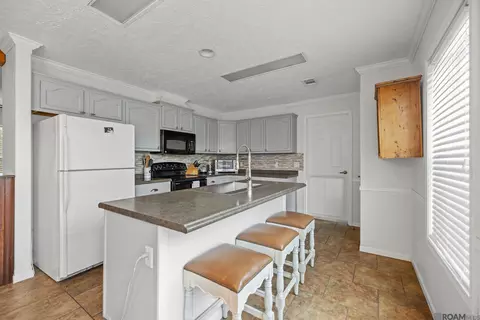 23611 Riley Rd, Pride, LA 70770 photo 8