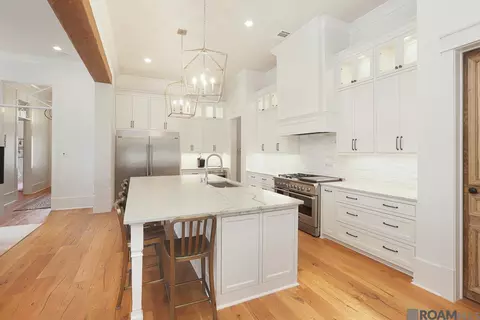 Kitchen - 8741 Marques Ln, Baton Rouge, LA 70809 photo 3 of 7