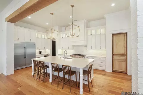 Kitchen - 8741 Marques Ln, Baton Rouge, LA 70809 photo 6 of 7