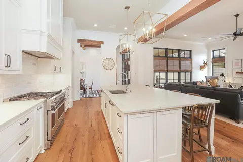 Kitchen - 8741 Marques Ln, Baton Rouge, LA 70809 photo 2 of 7