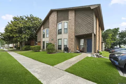 1747 S Brightside View Dr #ABCD, Baton Rouge, LA 70820