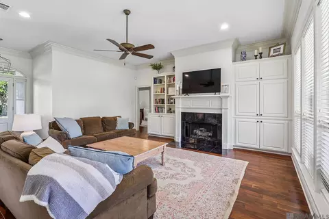 19036 Epernay Ct, Baton Rouge, LA 70817