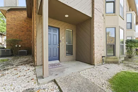 1747 S D S Brightside View Dr # D, Baton Rouge, LA 70820