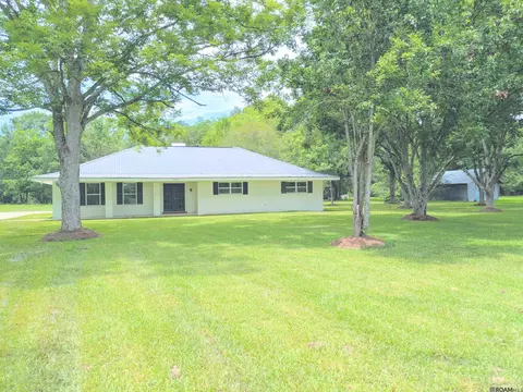 15857 Brown Rd, Baker, LA 70714 photo 2