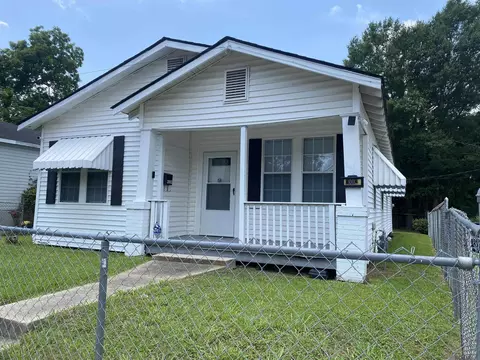 2002 Thomas H Delpit Dr, Baton Rouge, LA 70802