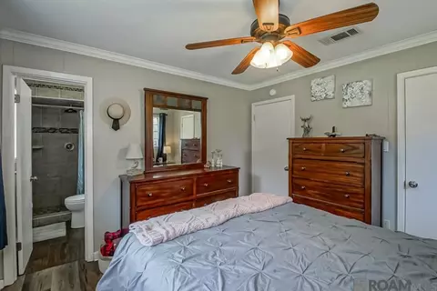 Bedroom - 13170 Springfield Rd, Walker, LA 70785 photo 2 of 4