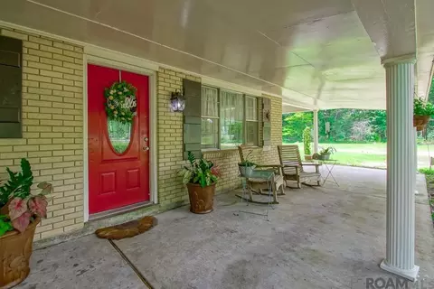 Exterior - 13170 Springfield Rd, Walker, LA 70785 photo 5 of 8