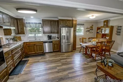 Kitchen - 13170 Springfield Rd, Walker, LA 70785 photo 1 of 3