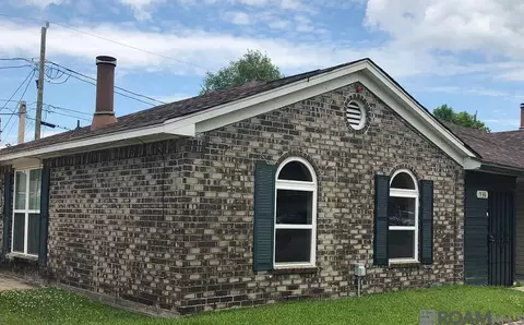 536 Heritage Cove Dr, Laplace, LA 70068