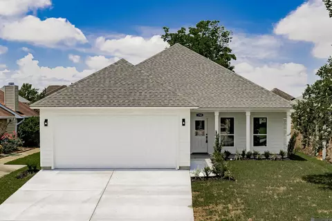 1768 W Fairview Dr, Baton Rouge, LA 70816