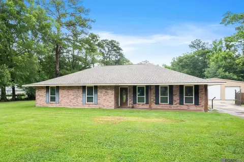 1014 Hatchell Ln, Denham Springs, LA 70726