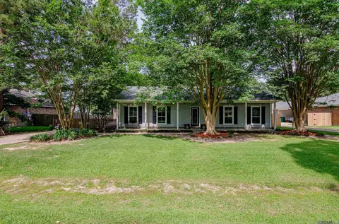 29165 Betty Dr, Walker, LA 70785