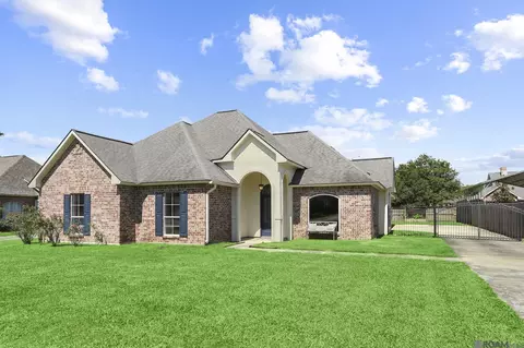 17468 Mccrory 1 Rd, Prairieville, LA 70769