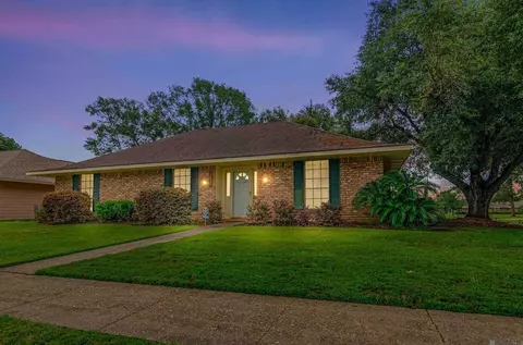 10802 Cedar Bend Ave, Baton Rouge, LA 70814