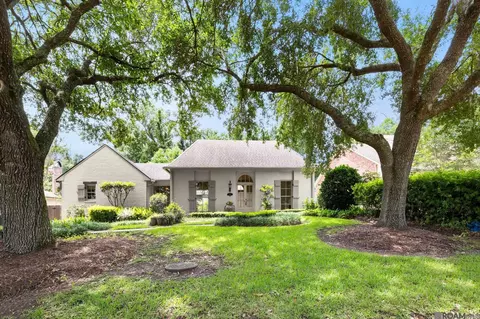 1321 Elmcrest Dr, Baton Rouge, LA 70808