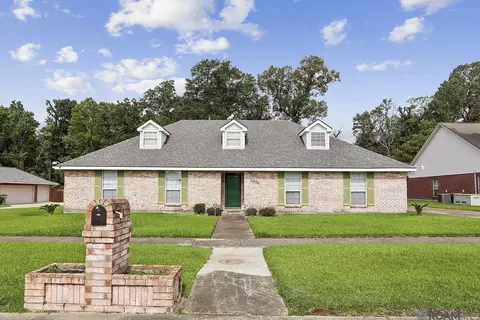 13505 Ector Dr, Baker, LA 70714