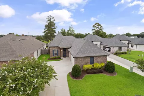 39382 Ironwood Ave, Prairieville, LA 70769