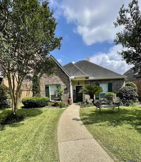 12032 Beauverde Ct, Baton Rouge, LA 70815