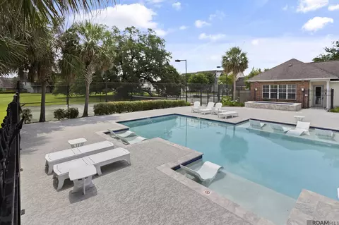 4000 Lake Beau Pre # 82, Baton Rouge, LA 70820