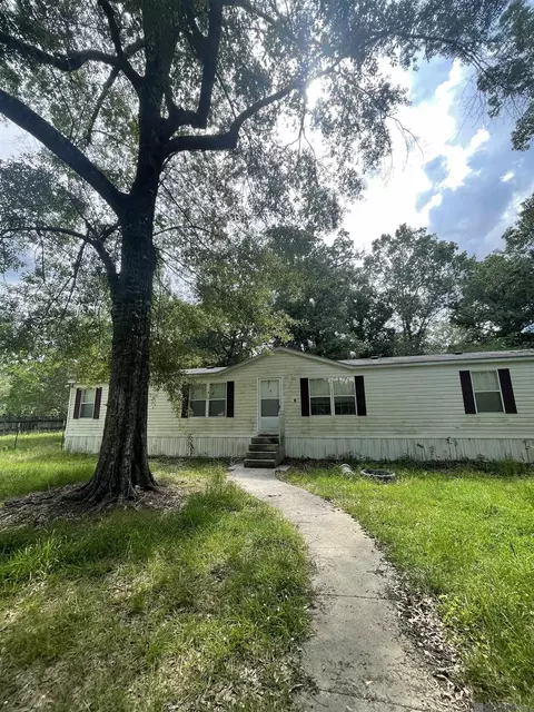 2422524229 Loblolly Ln, Denham Springs, LA 70726
