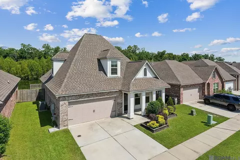 1220 Shadow Bluff Dr, Baton Rouge, LA 70820