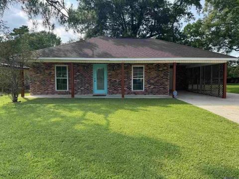 2023 Fern St, Denham Springs, LA 70726
