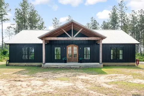 845 Mclin Rd, Pine Grove, LA 70453