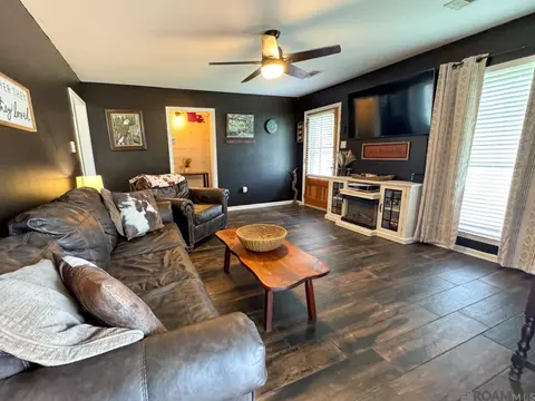 9164 Louis Ave, Denham Springs, LA 70706